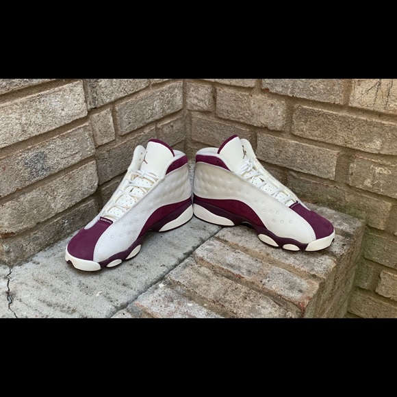 Air Jordan 13 Retro Bordeaux - Picture 7 of 9